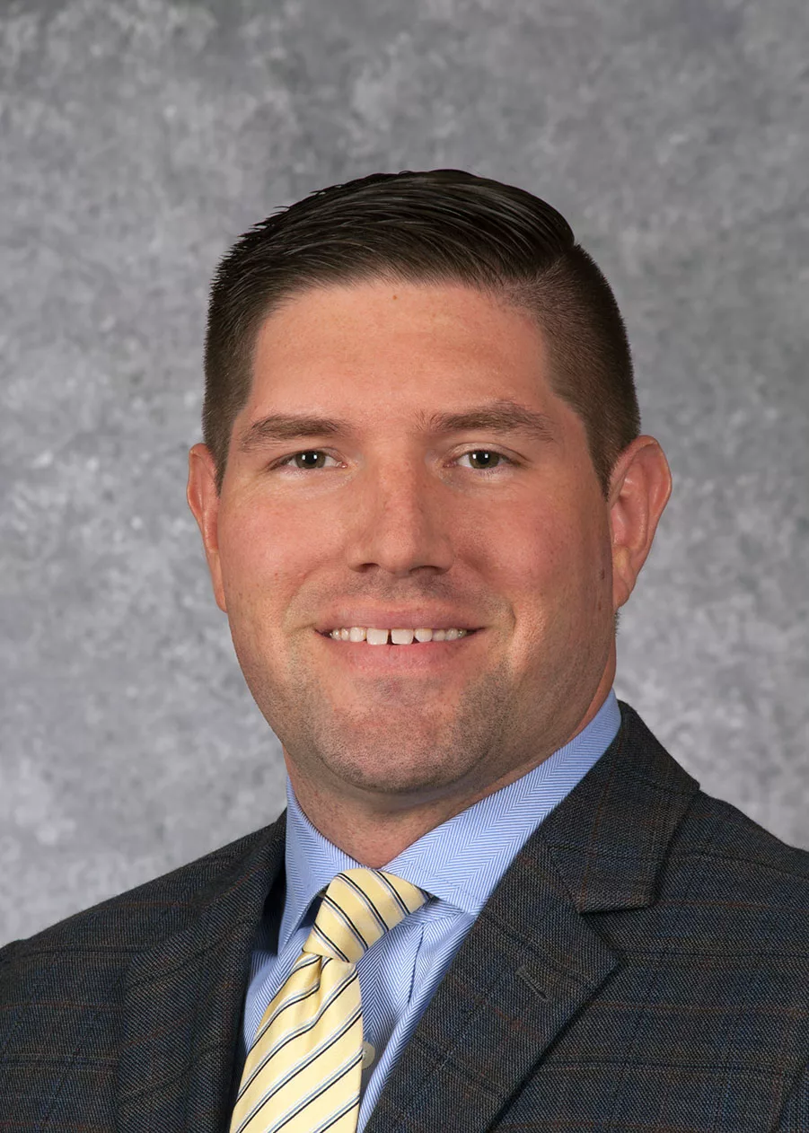 Dustin Kinney Headshot