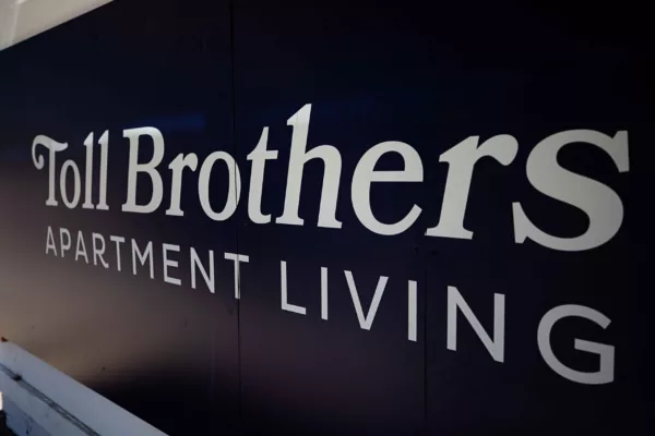Luxury Homebuilder Plans for Nearly 500 Apartments in Phoenix
